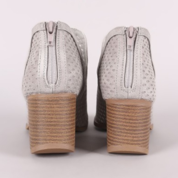 NEW Florence Silver Grey Booties Boots Shoes - Picture 6 of 7